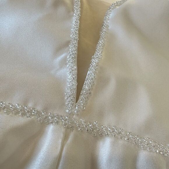 NEW Lan Ting Ivory Bridal Embellished Deep V Satin Wide Leg Jumpsuit, Small - Picture 14 of 15